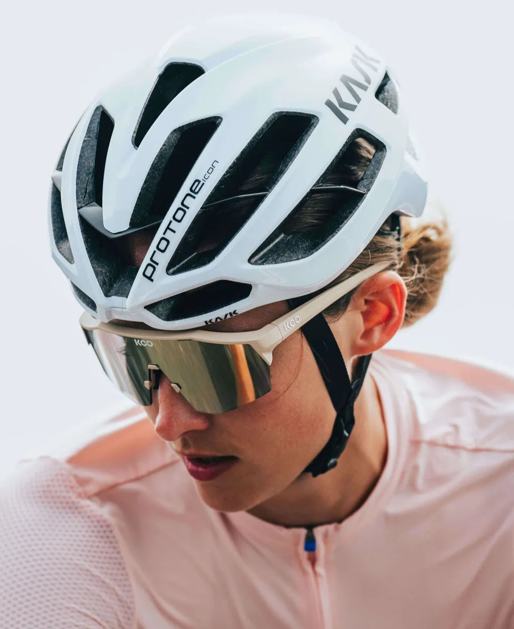 Kask Protone Icon